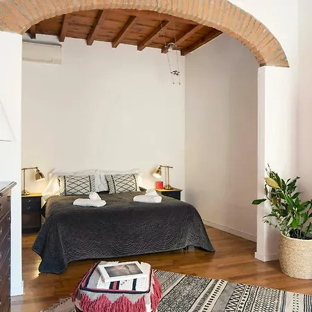 Ferienwohnung Great Apts Few Steps To The Duomo Florenz Exterior foto