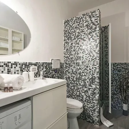Ferienwohnung Great Apts Few Steps To The Duomo Florenz Exterior foto