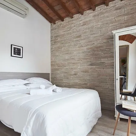 Ferienwohnung Great Apts Few Steps To The Duomo Florenz Exterior foto